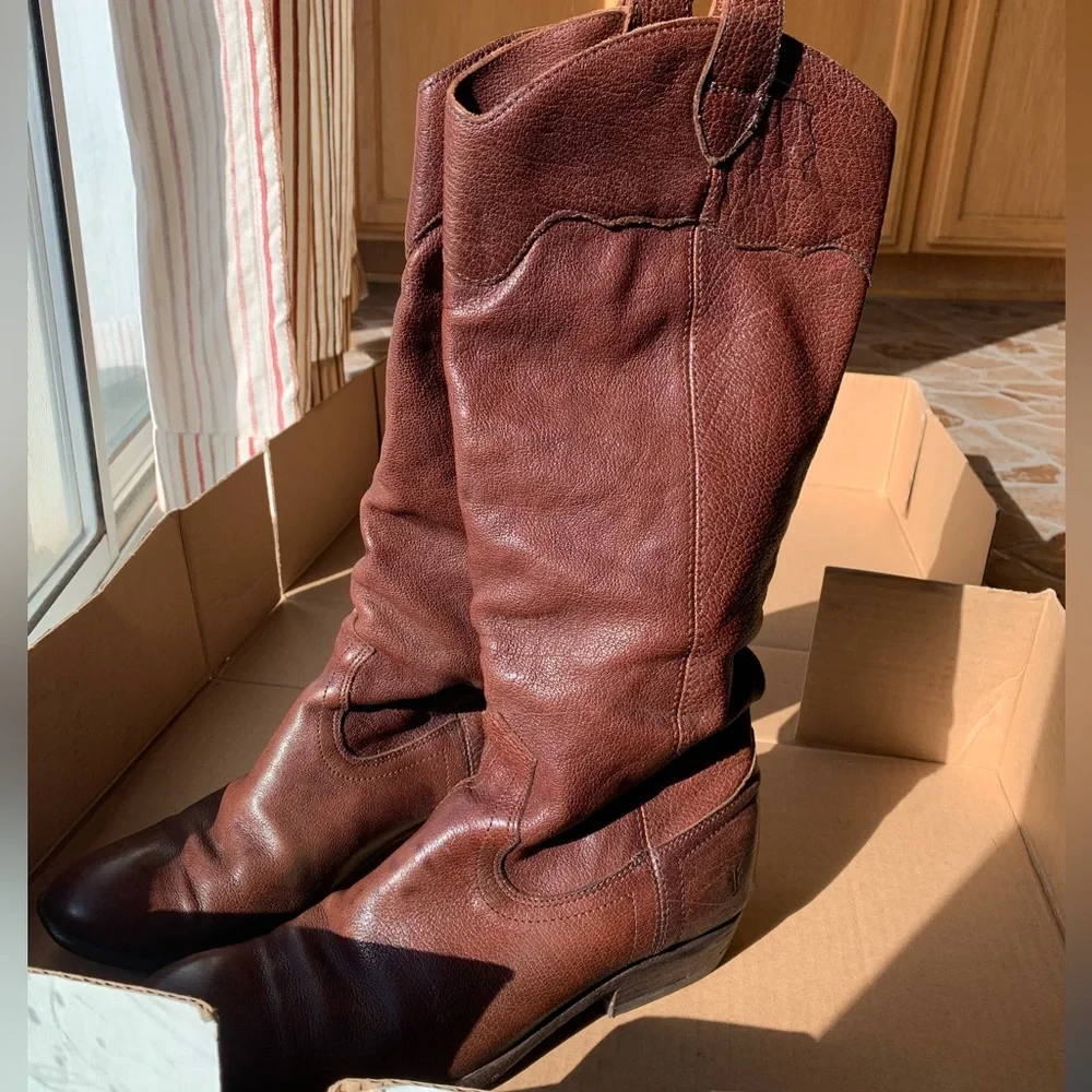 Frye Carson Riding boot - Picture 1 of 5